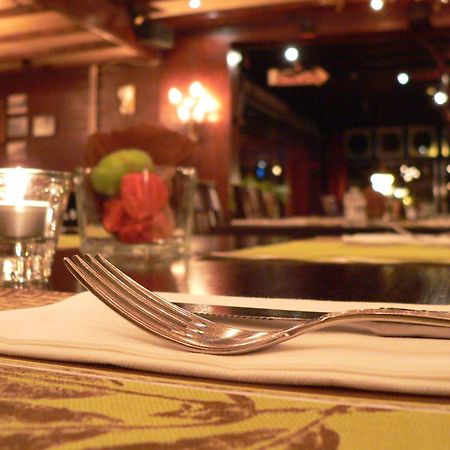 Hotel Cafe Restaurant "De Kroon" Wissenkerke Eksteriør bilde