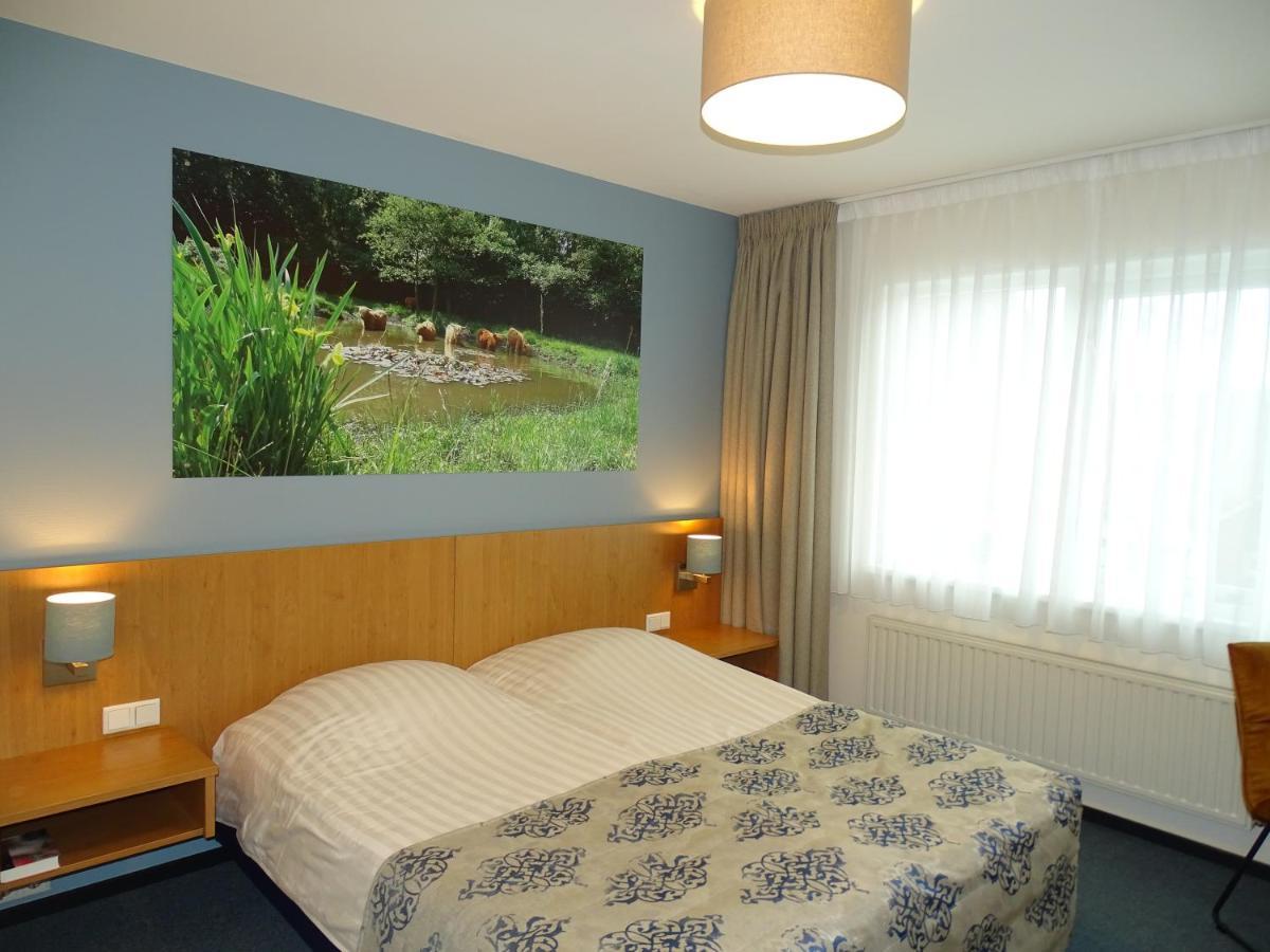 Hotel Cafe Restaurant "De Kroon" Wissenkerke Eksteriør bilde