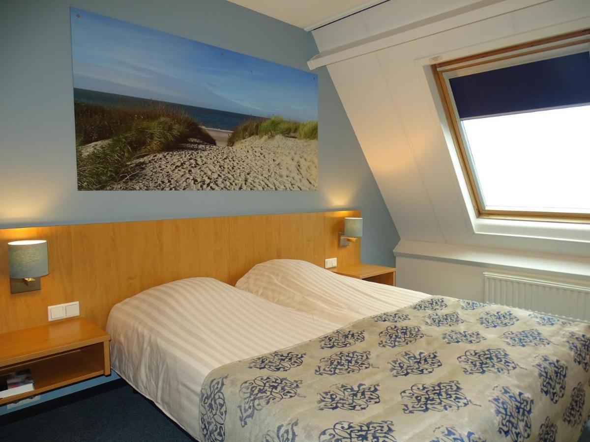 Hotel Cafe Restaurant "De Kroon" Wissenkerke Eksteriør bilde